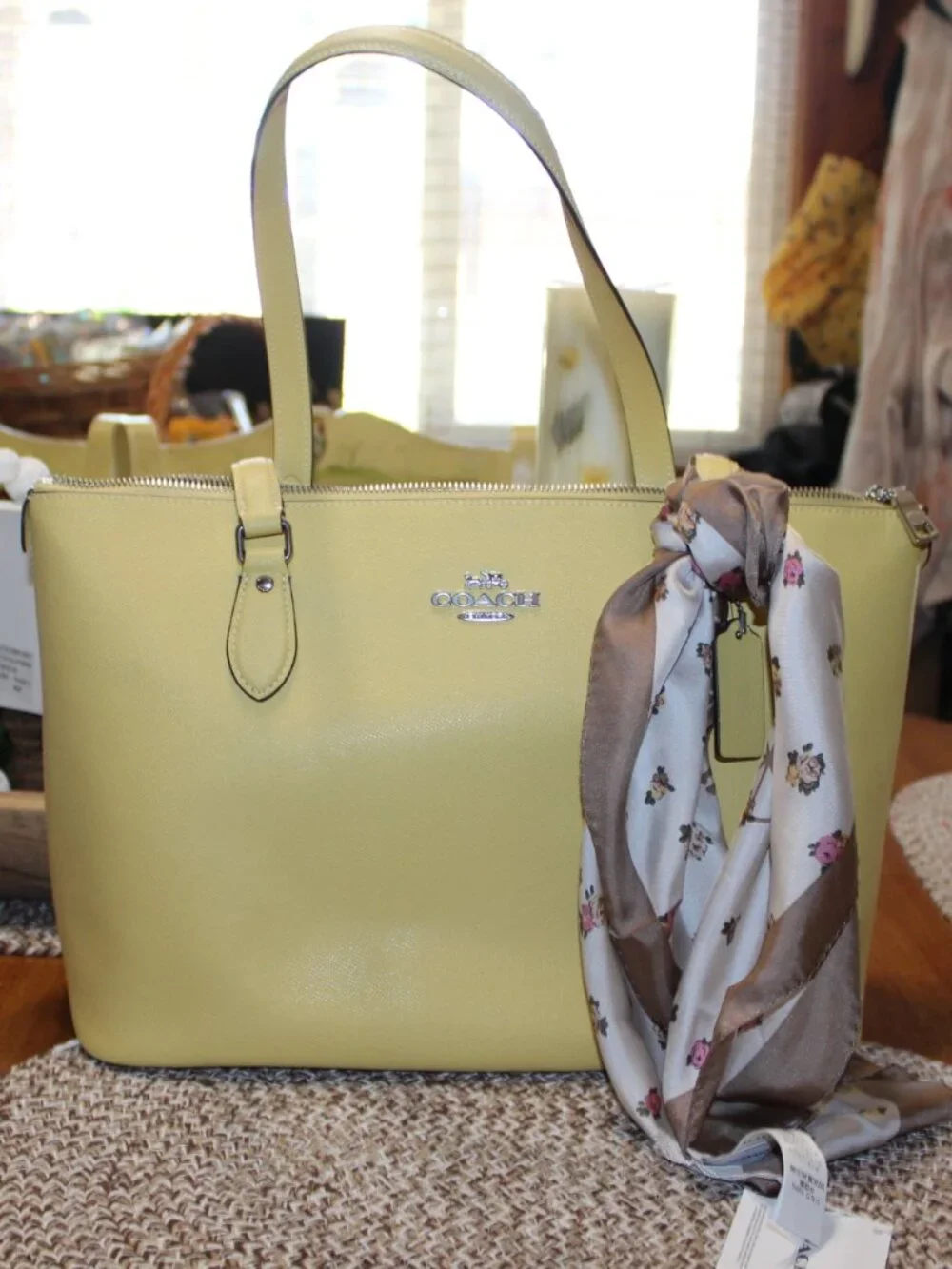 NWT COACH TOTE/PURSE, CONTINENTAL WALLET/COIN PURSE KEY FOB/ WALLET/SCARF SET! - Picture 14 of 16